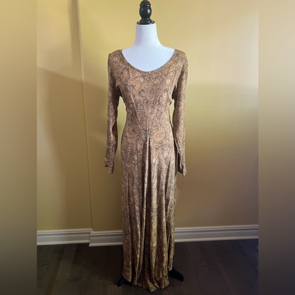 Long dress - M - Picture 1 of 11